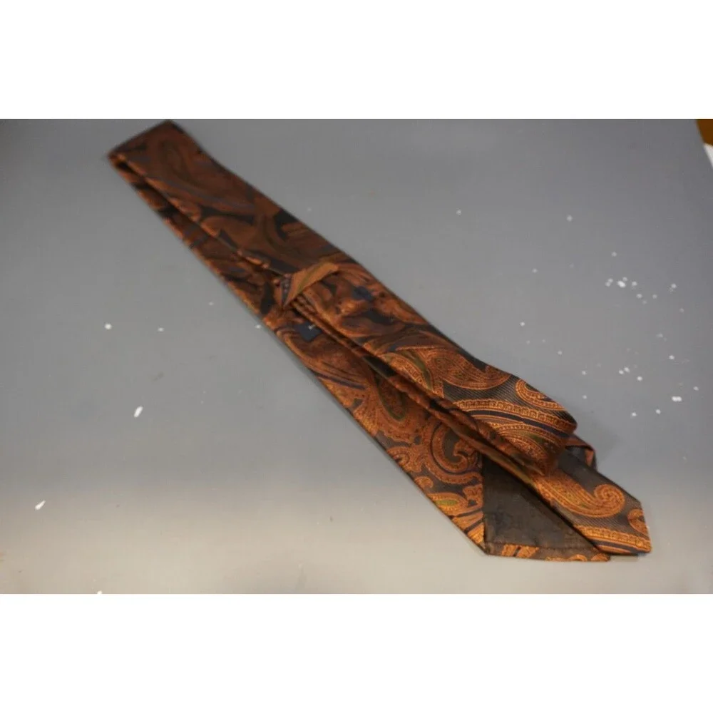 Banana Republic Men Tie 100% Silk Paisley Rust Orange Brown Copper Made in Italy